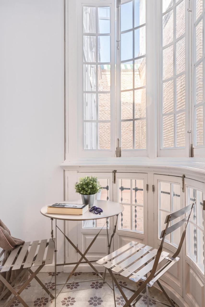 Uma Suites Parada Del Marques Sewilla Zewnętrze zdjęcie